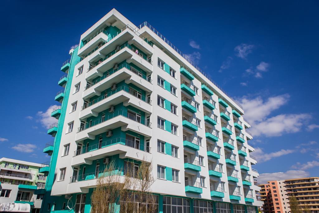 Oasis By The Sea - Summerland Apartment Mamaia Ngoại thất bức ảnh