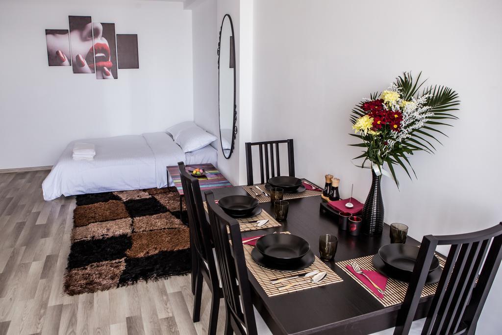 Oasis By The Sea - Summerland Apartment Mamaia Ngoại thất bức ảnh